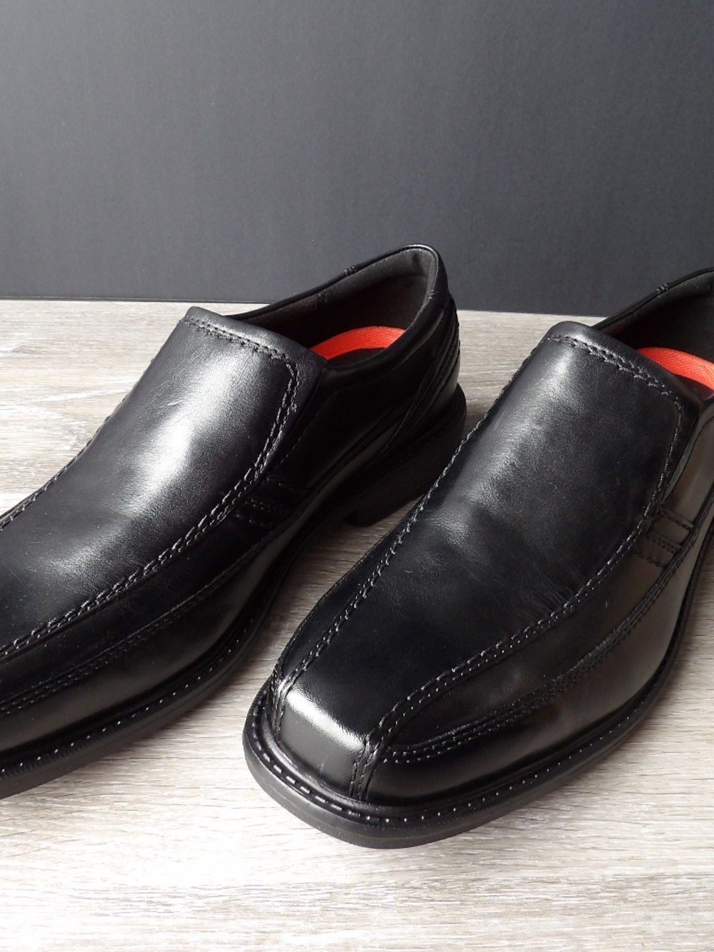 Mens black business shoe